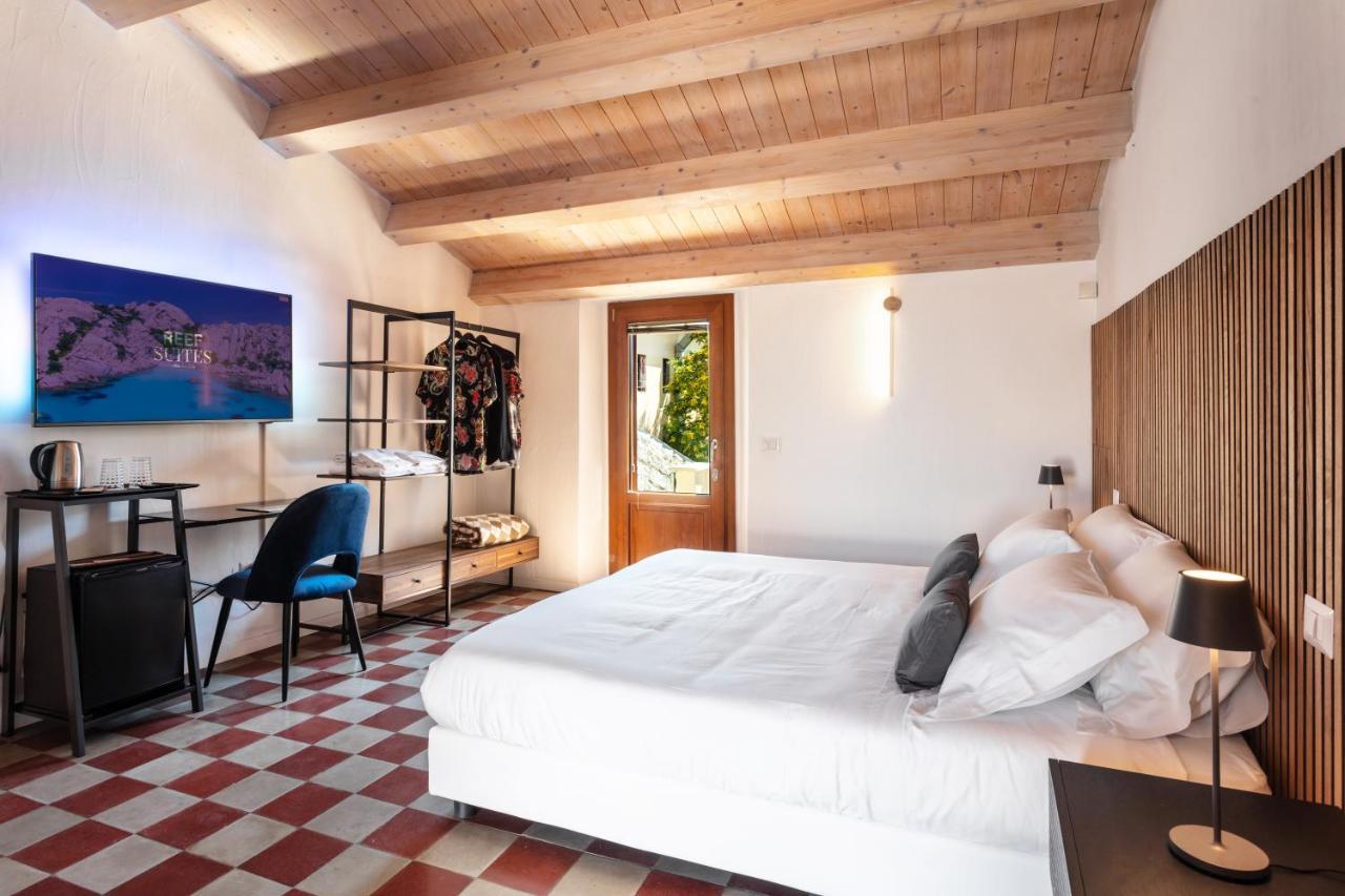 Reef Suites Olbia Zewnętrze zdjęcie